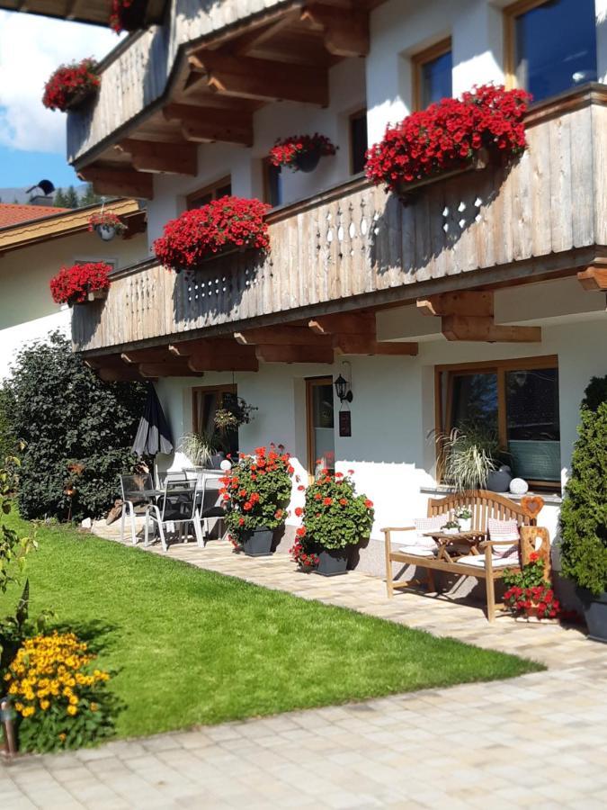 Haus Roland Apartment Zell am Ziller Luaran gambar